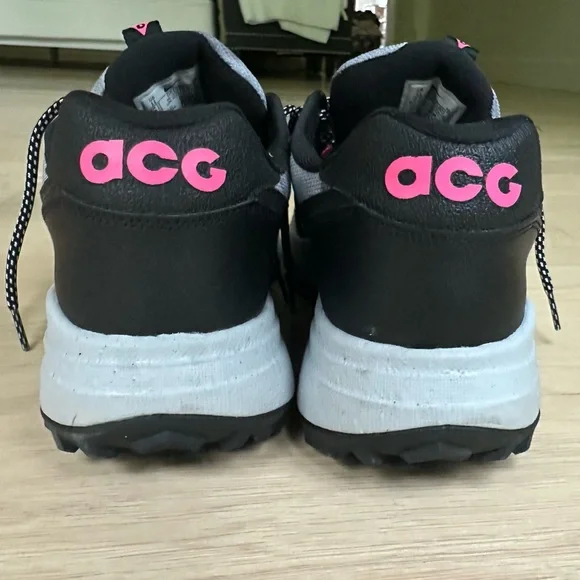 Nike ACG Locate SE; Sz 11 - Picture 6 of 8